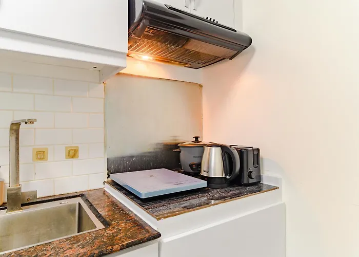 Apartment Cozy At Seibu Tower *